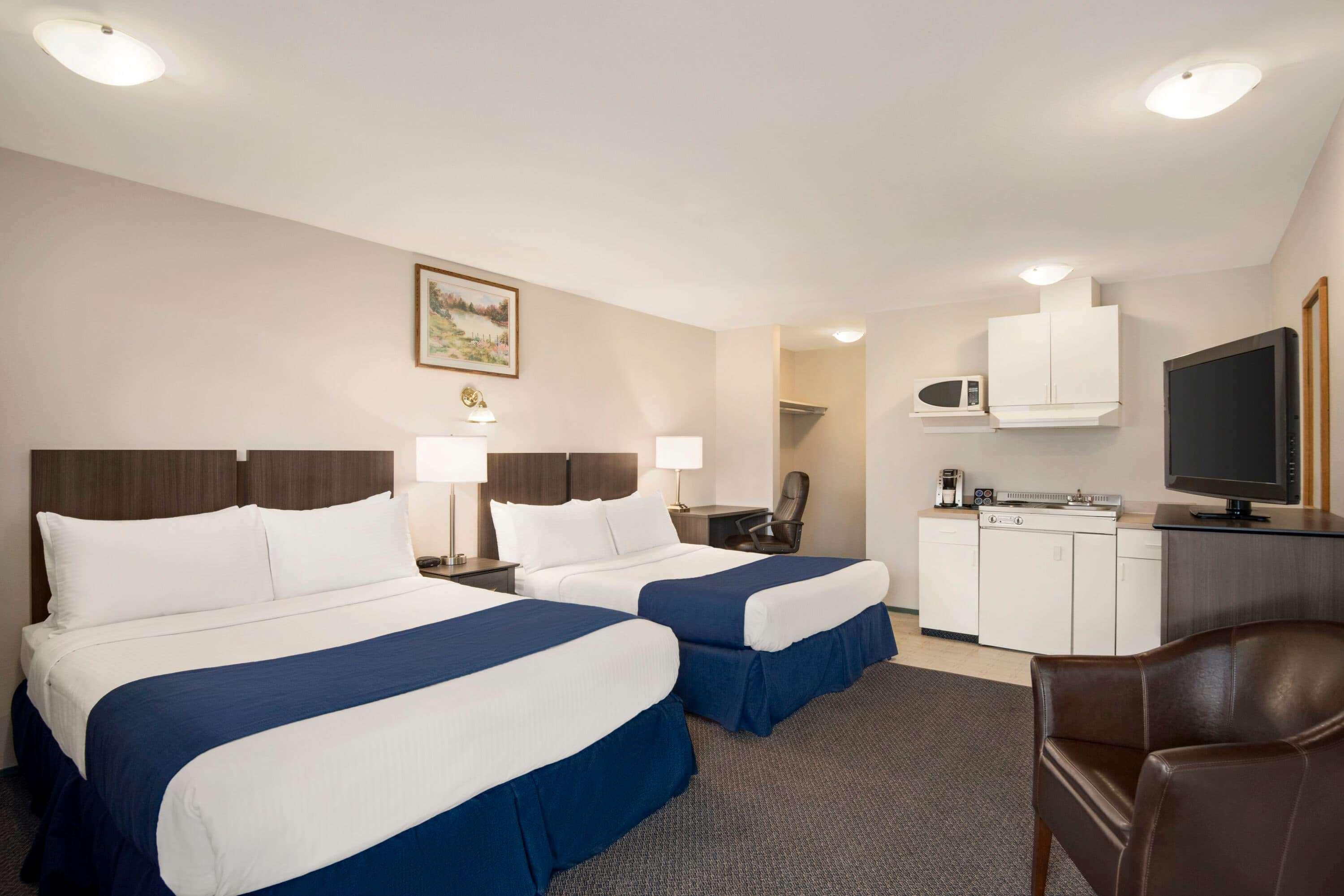 Travelodge By Wyndham Mcbride Bagian luar foto