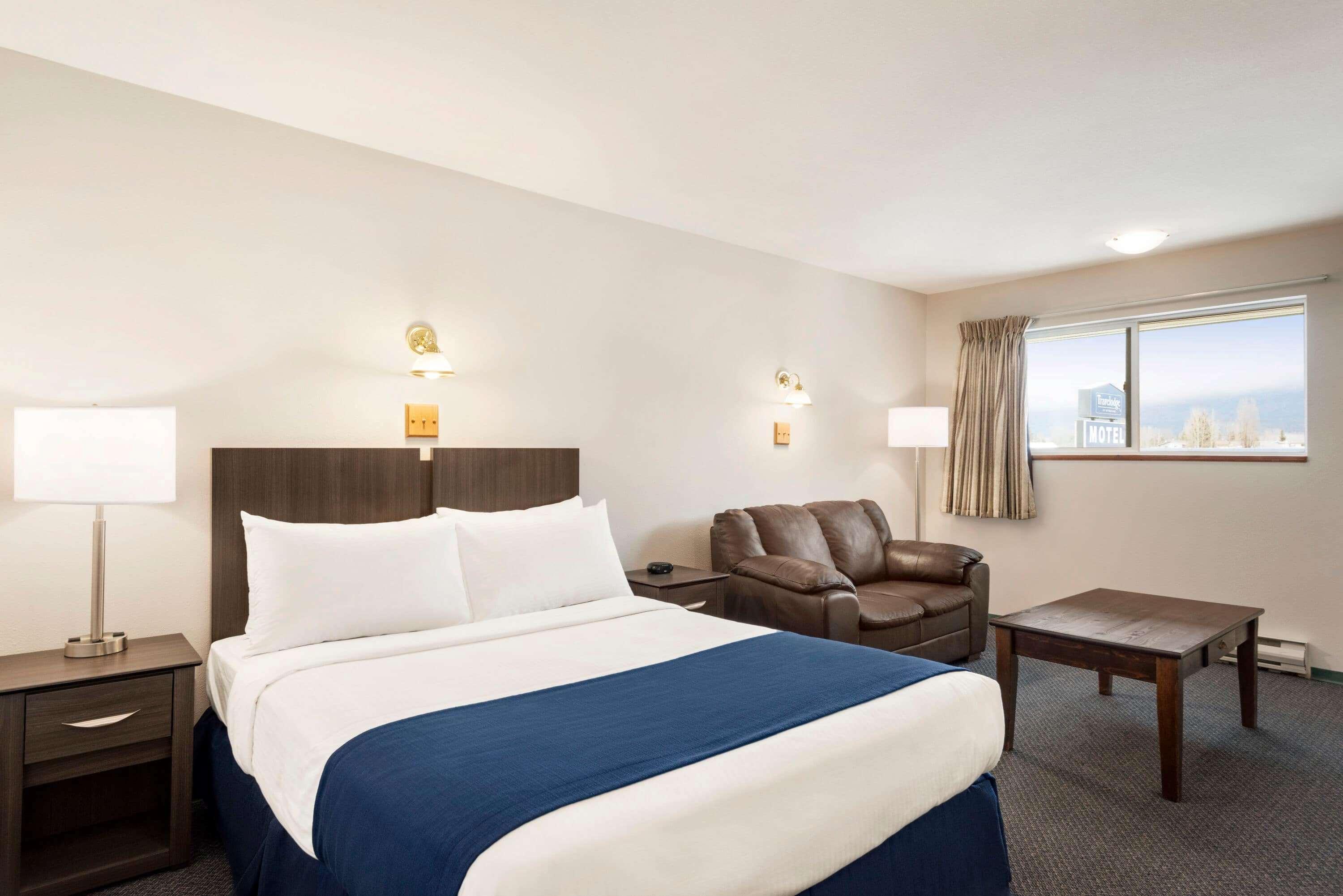 Travelodge By Wyndham Mcbride Bagian luar foto